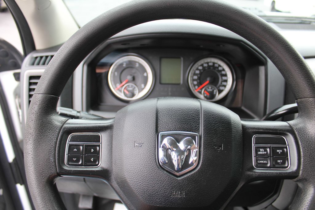 Used 2018 RAM 3500 Tradesman w/ Chrome Appearance Group AWD/4WD image 18