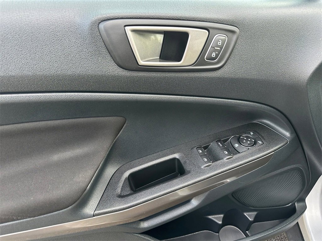 Used 2022 Ford EcoSport SE image 16