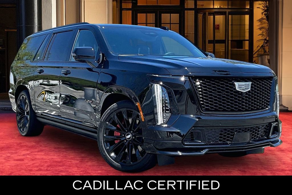 Used 2026 Cadillac Escalade ESV V AWD/4WD image 2