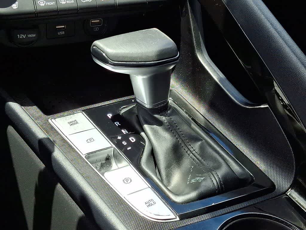 Used 2022 Hyundai Elantra SEL w/ Convenience Package FWD image 13