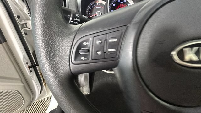 Used 2012 Kia Forte EX FWD image 15