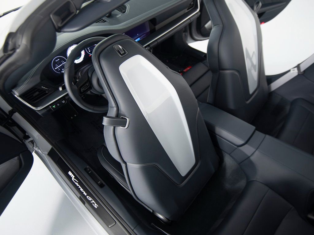Certified 2026 Porsche 911 Carrera GTS image 43