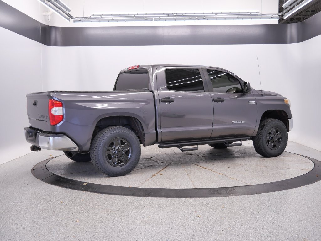 Used 2019 Toyota Tundra SR5 w/ SR5 Upgrade Package AWD/4WD image 5