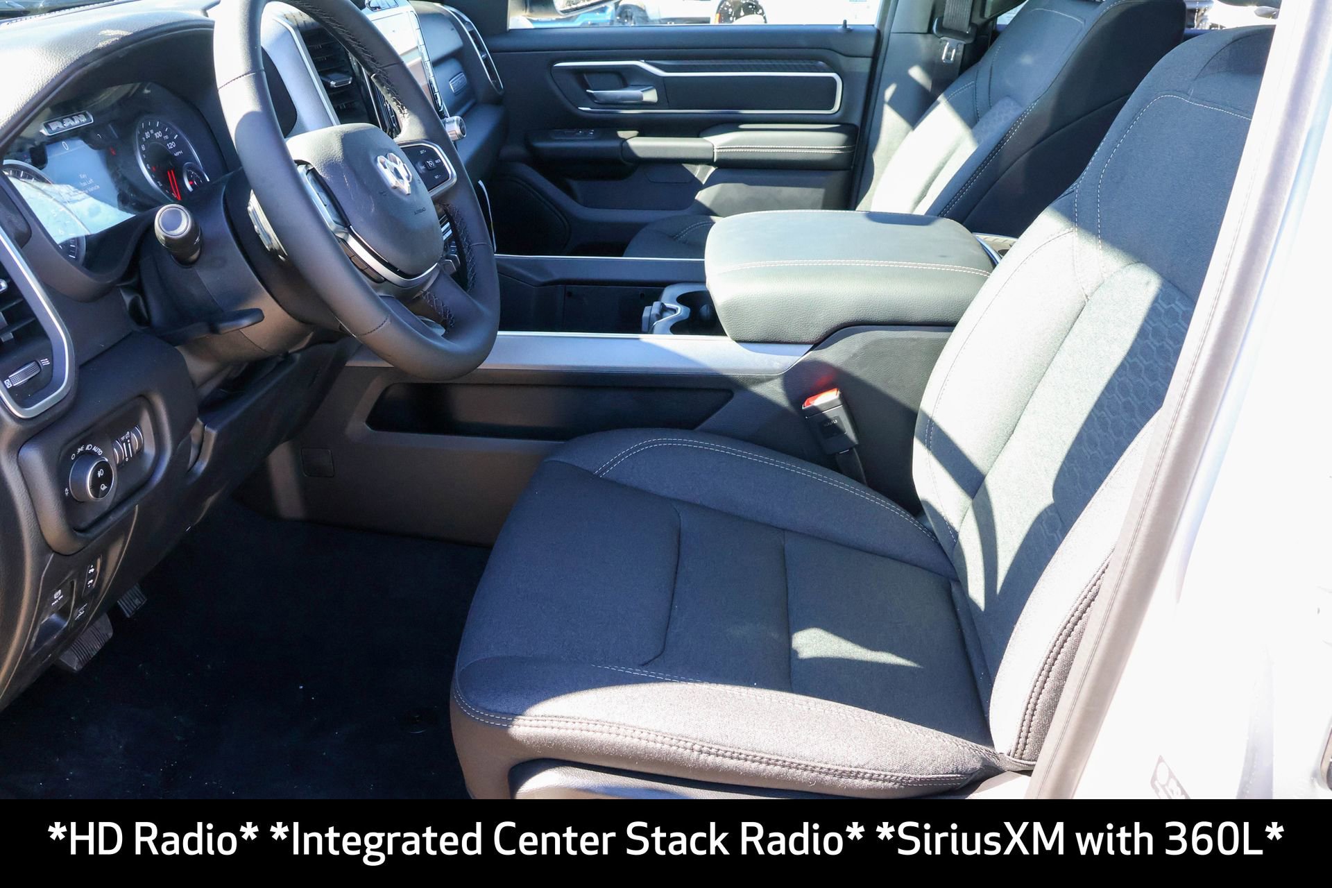 New 2026 RAM 1500 4x4 Crew Cab image 5