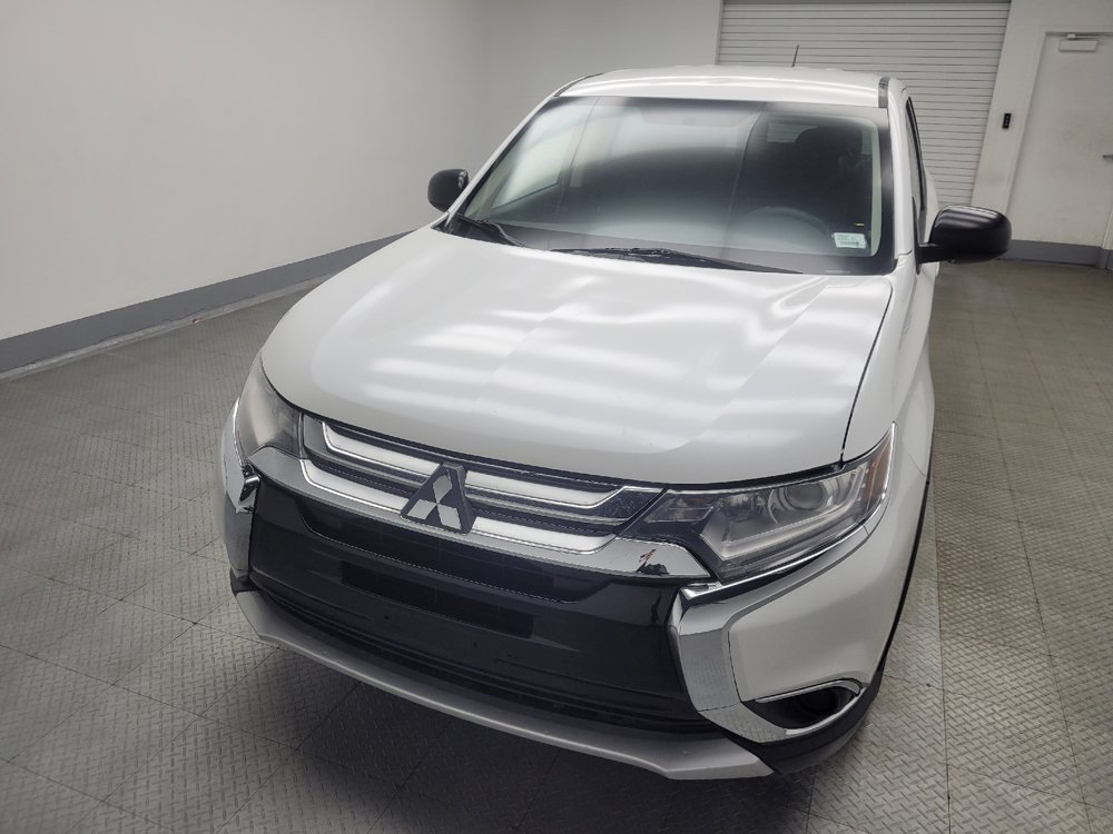 Used 2016 Mitsubishi Outlander SE AWD/4WD image 15