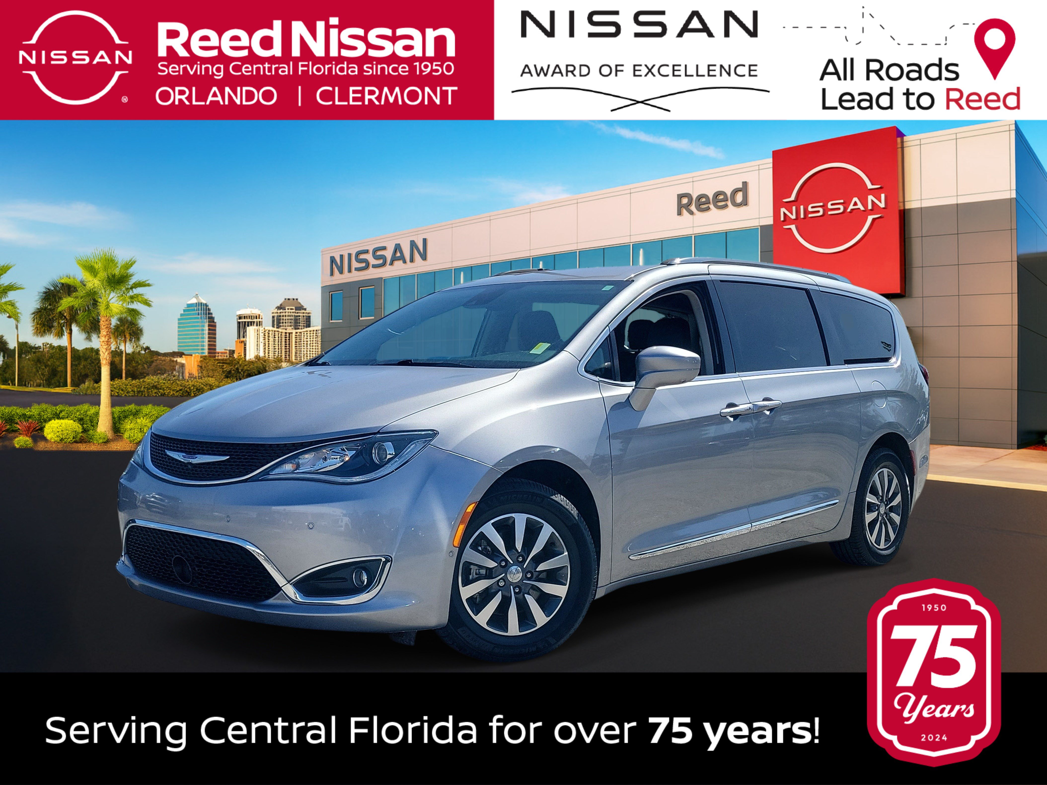 Used 2020 Chrysler Pacifica Touring-L Plus w/ Advanced Safetytec Group FWD image 1