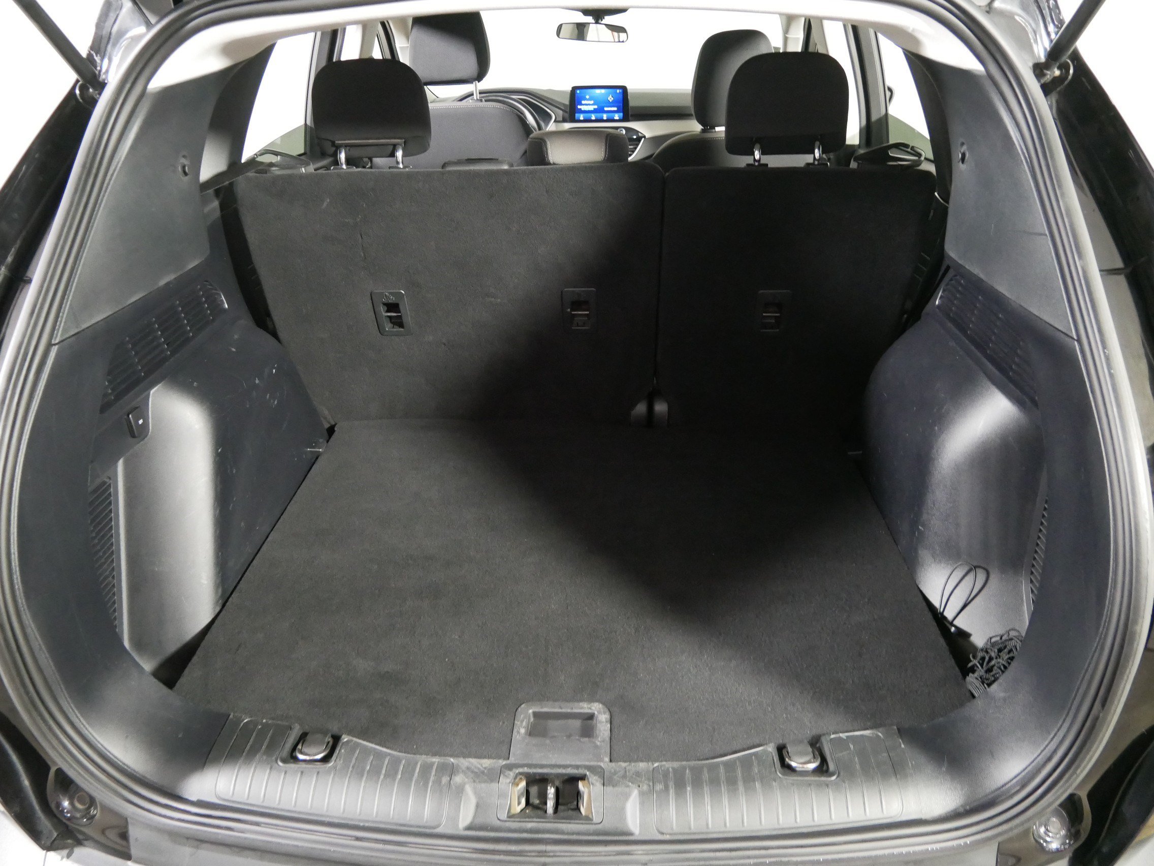 Used 2022 Ford Escape SE FWD image 18