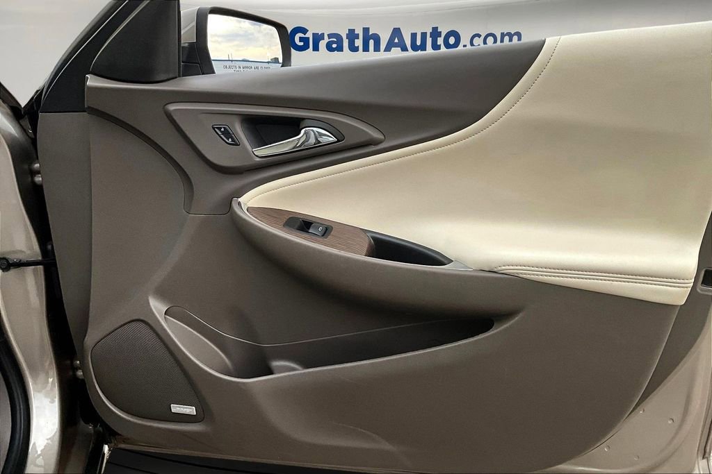 Used 2024 Chevrolet Malibu LT image 29