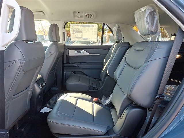 New 2026 Ford Explorer Active image 8