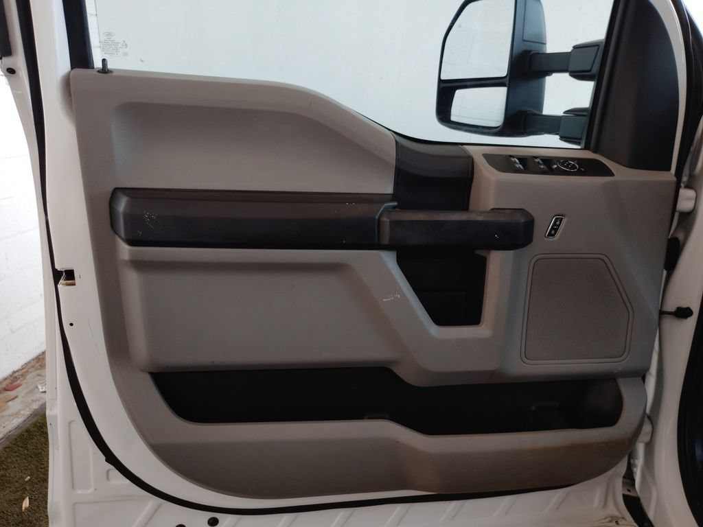 Used 2017 Ford F450 XL w/ Power Equipment Group RWD image 22