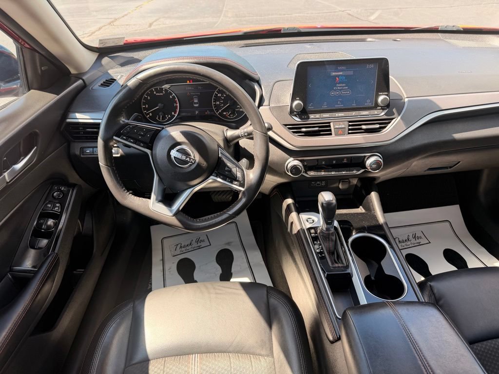 Used 2024 Nissan Altima 2.5 SR FWD image 13
