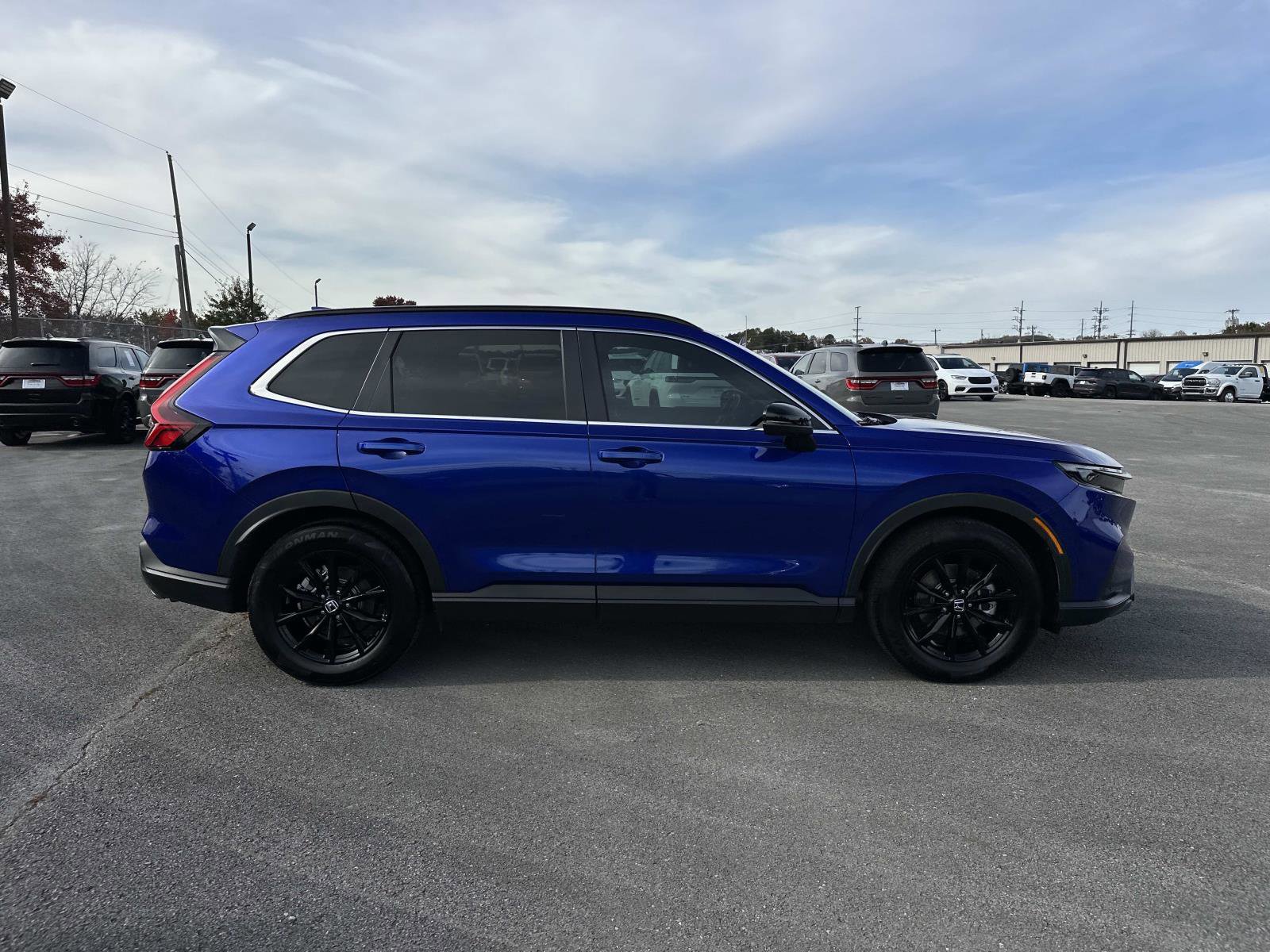 Used 2024 Honda CR-V Sport-L image 4