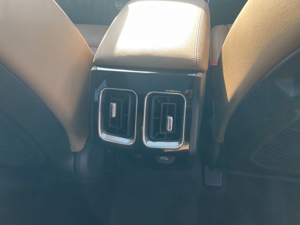 Certified 2025 Kia Sorento SX Prestige w/ Olive Brown Leather Package image 20