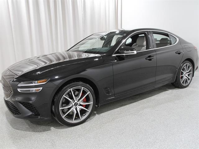 Certified 2025 Genesis G70 2.5T image 3