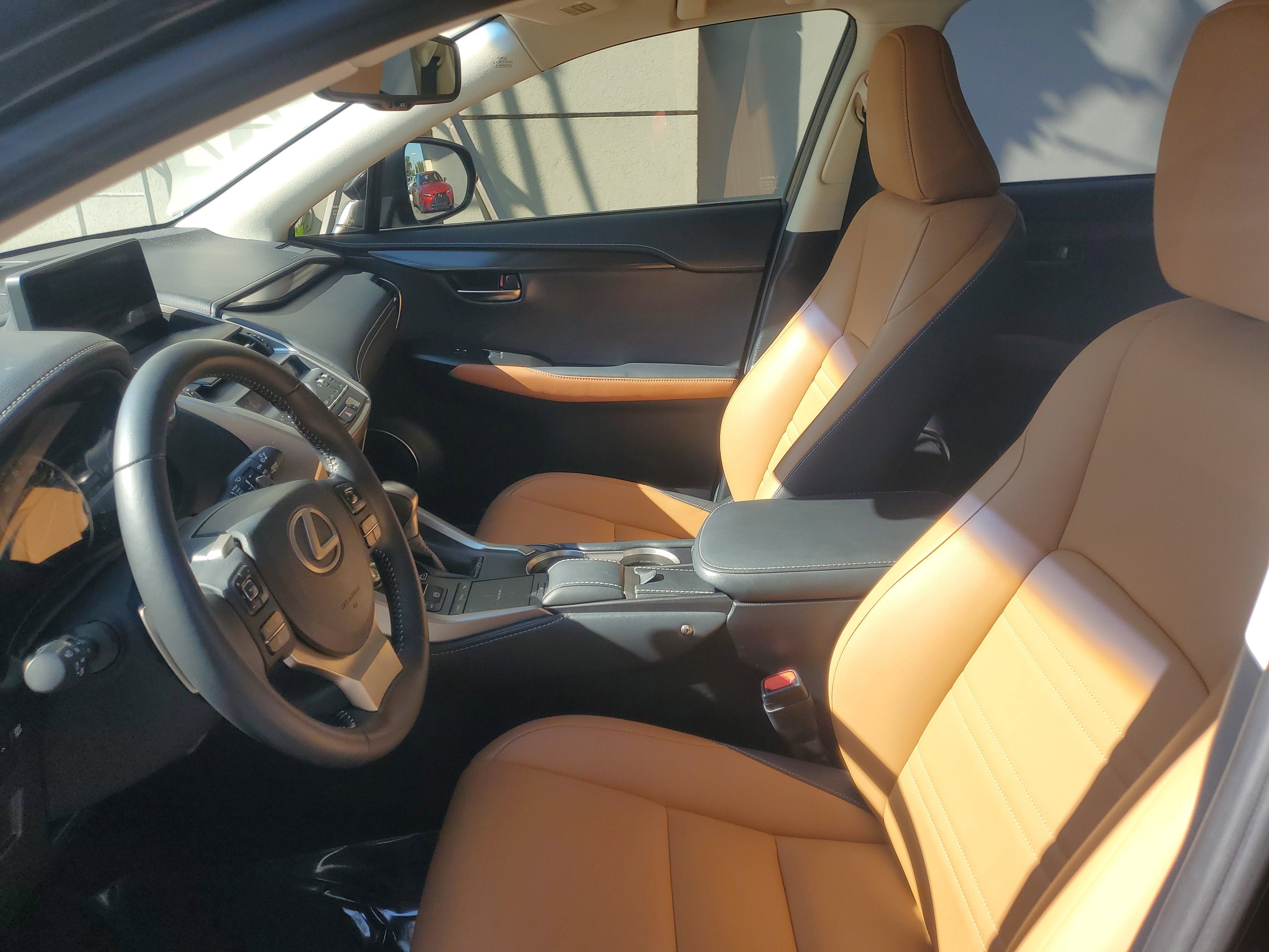 Used 2019 Lexus NX 300 FWD image 16