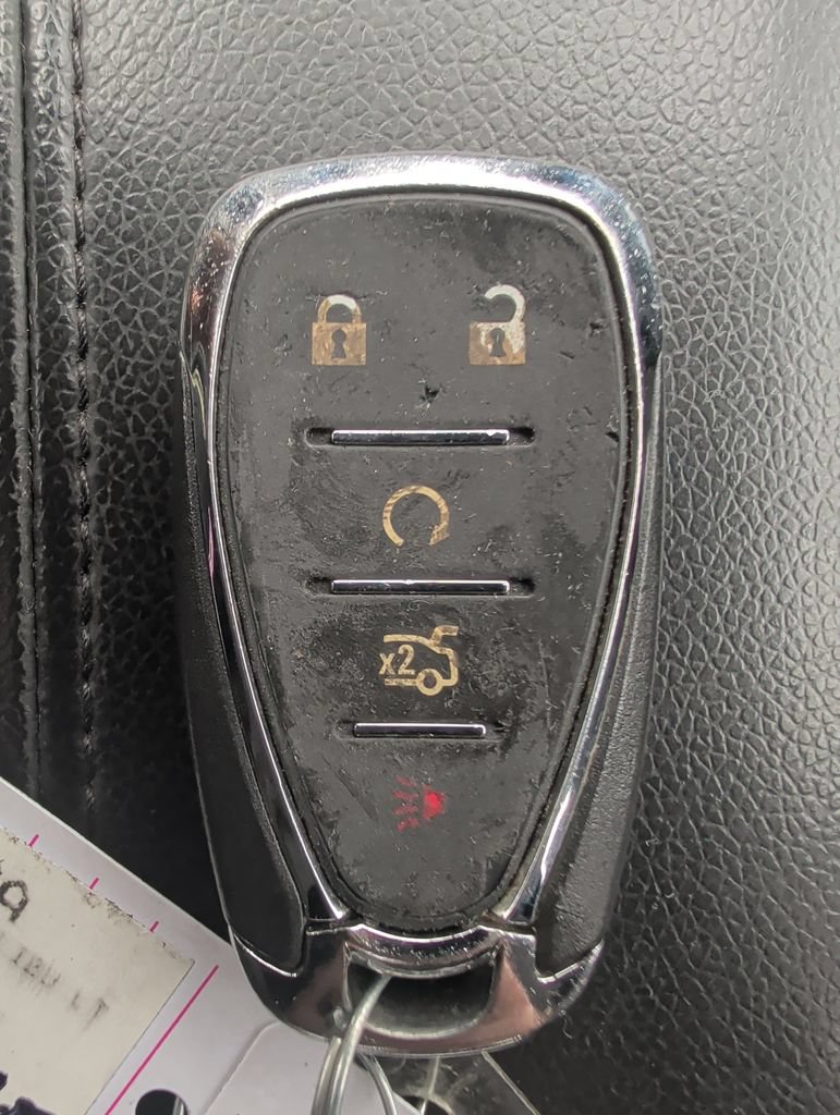 Used 2023 Chevrolet Malibu LT FWD image 17