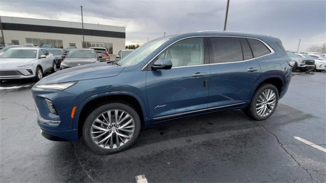 New 2026 Buick Enclave Avenir w/ Super Cruise Package image 6