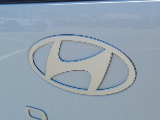 Used 2024 Hyundai Kona SEL FWD image 8