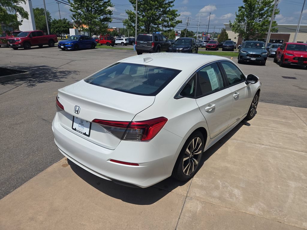 Certified 2024 Honda Civic EX image 3