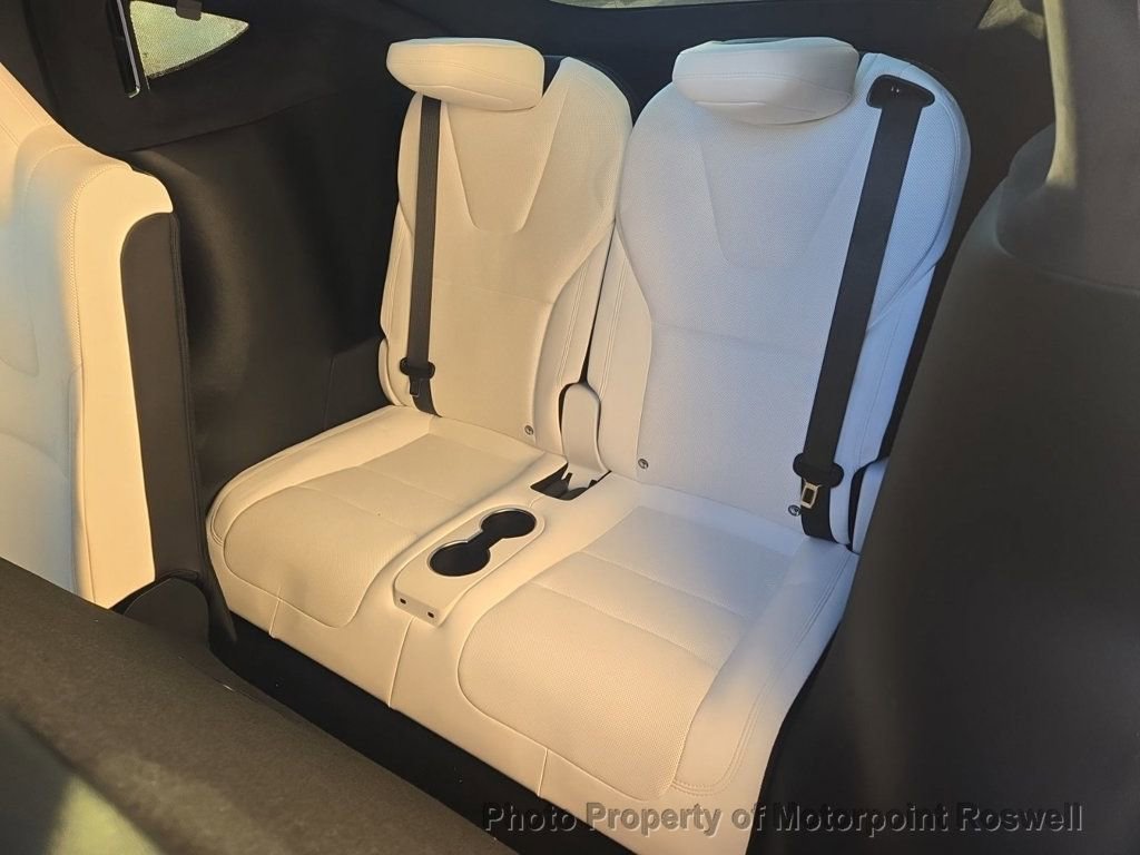 Used 2026 Tesla Model X AWD/4WD image 6