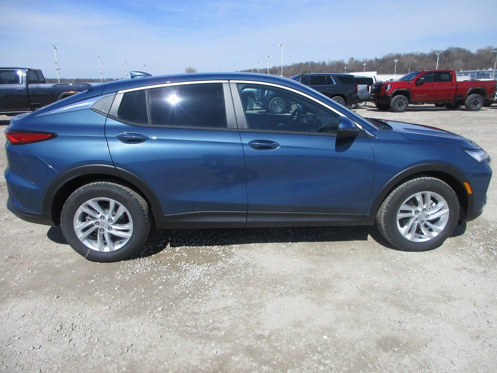 New 2026 Buick Envista Preferred image 3