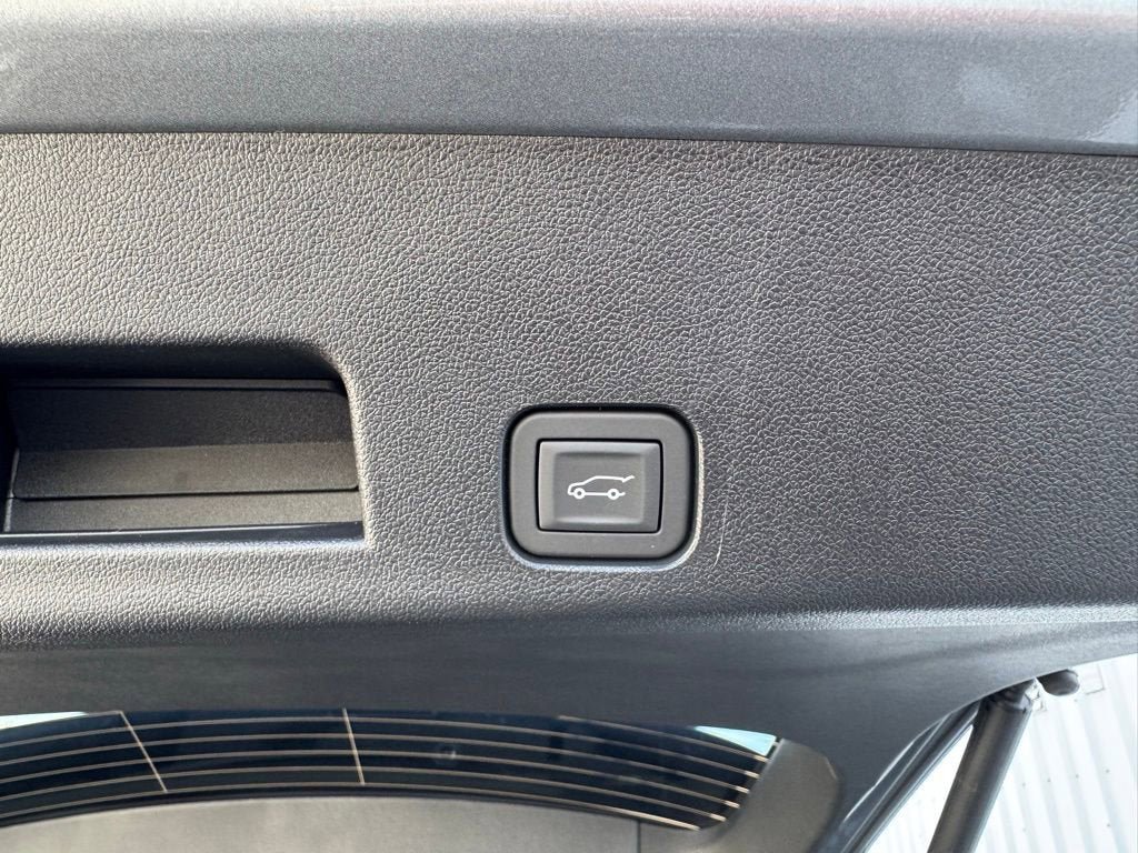 New 2026 Chevrolet Traverse Z71 AWD/4WD image 36