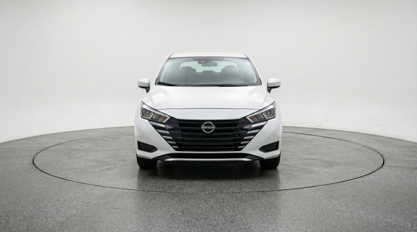 Used 2025 Nissan Versa SV FWD image 2