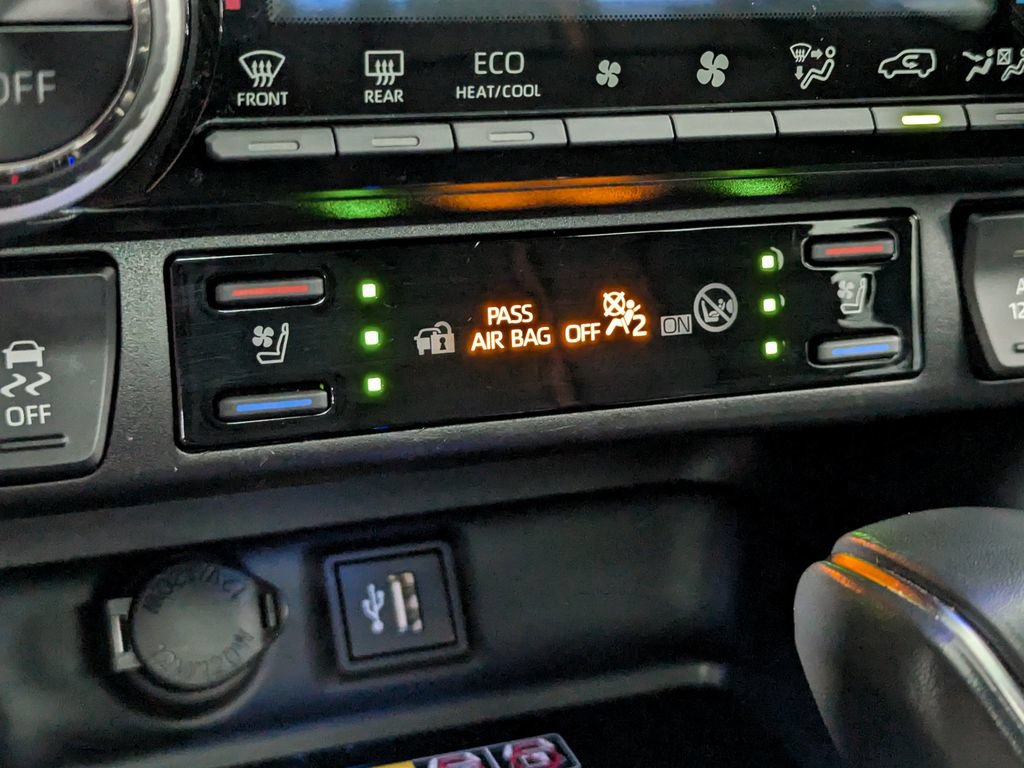 Used 2024 Toyota RAV4 XSE w/ Premium Package AWD/4WD image 24