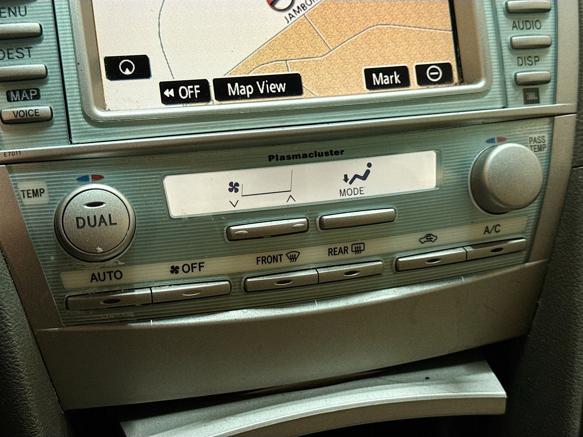 Used 2008 Toyota Camry Hybrid image 22