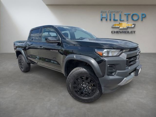 Used 2026 Chevrolet Colorado Trail Boss AWD/4WD image 1