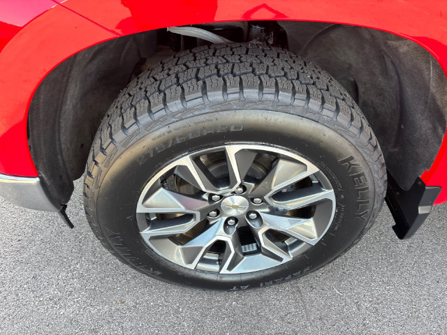 Used 2023 Chevrolet Silverado 1500 LT AWD/4WD image 30