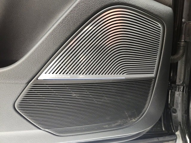 Used 2019 Audi Q8 Prestige image 52