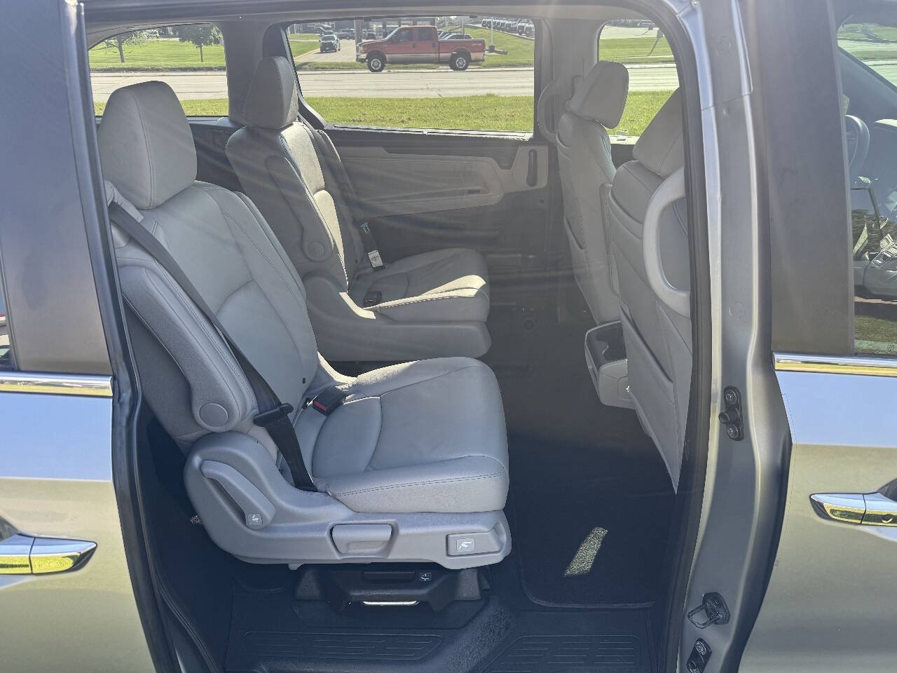 Used 2019 Honda Odyssey EX-L image 14
