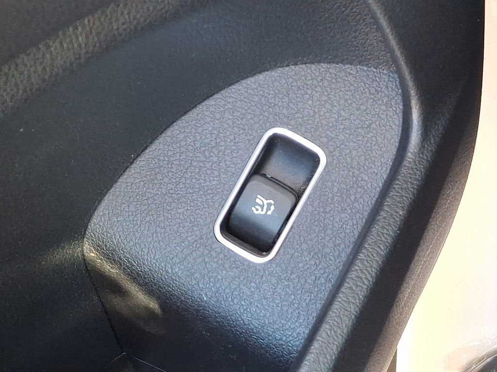 Used 2023 Mercedes-Benz GLS 450 4MATIC image 28