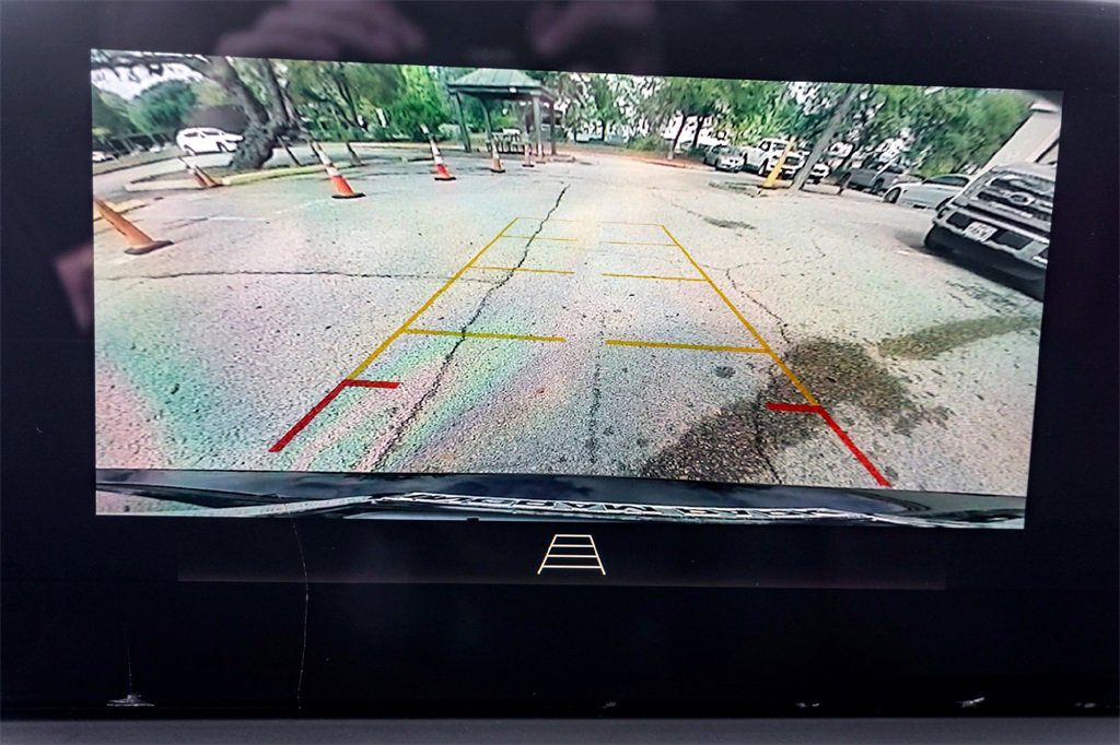 Used 2024 Buick Encore GX Sport Touring image 24