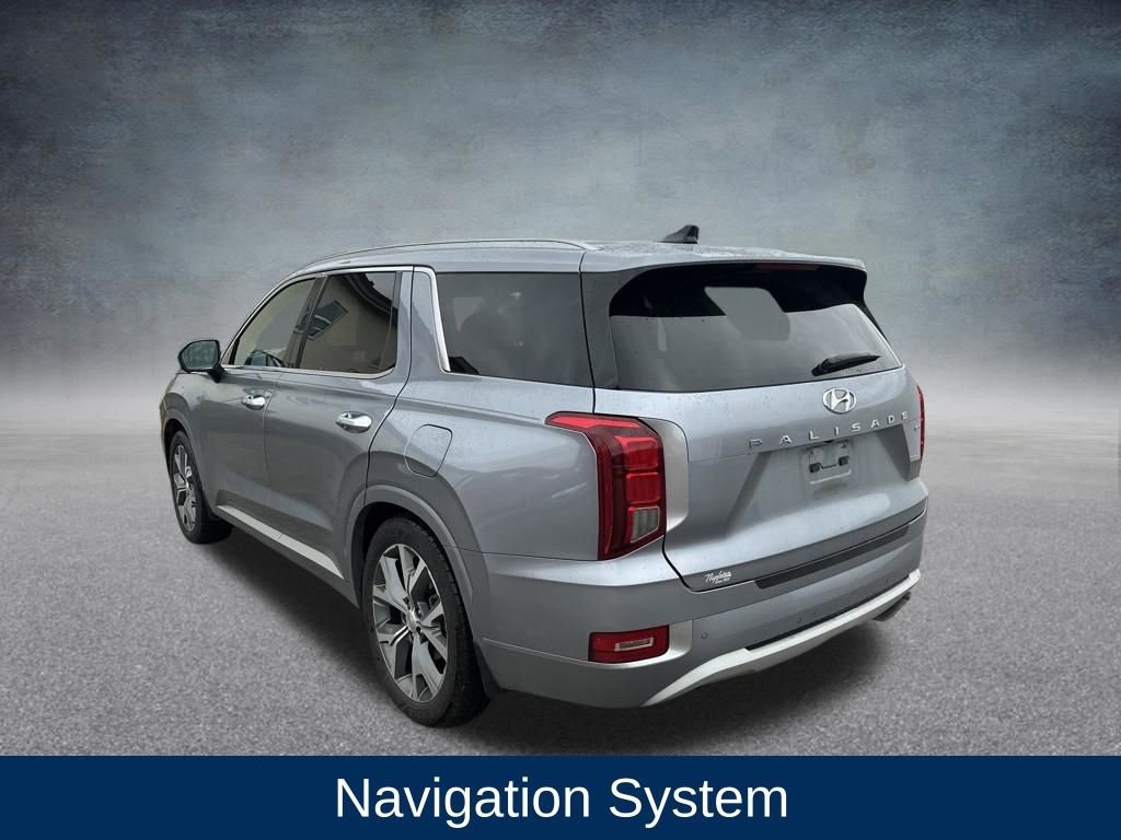 Used 2021 Hyundai Palisade Limited w/ Winter Package image 3