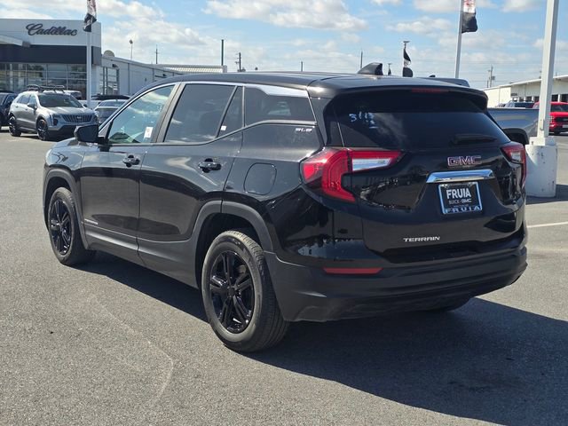 Used 2023 GMC Terrain SLE image 7