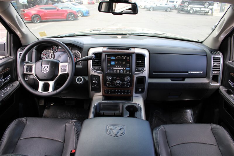 Used 2016 RAM 2500 Laramie w/ Convenience Group AWD/4WD image 16