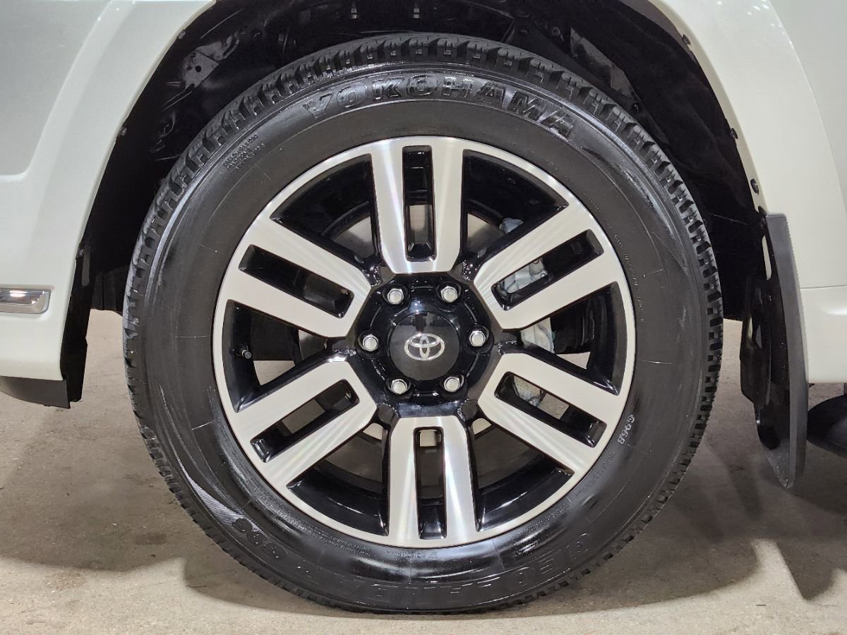 Used 2023 Toyota 4Runner Limited image 28
