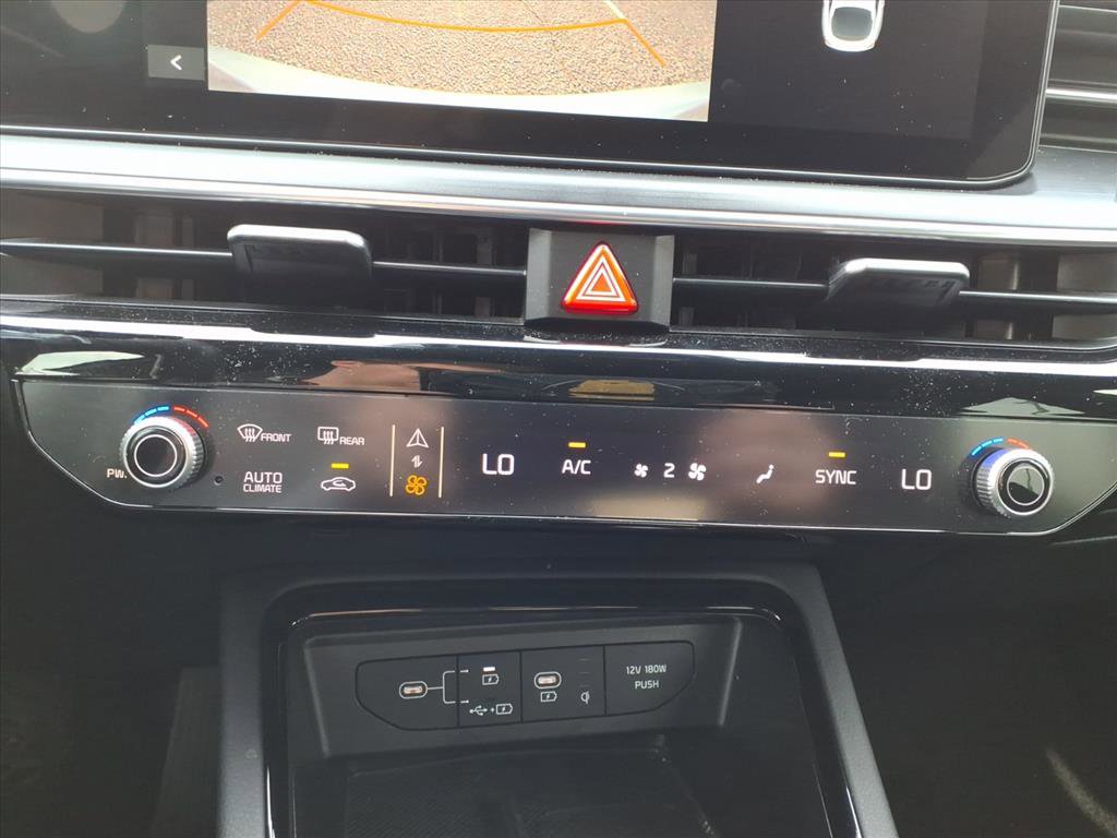 Used 2025 Kia K5 GT image 22