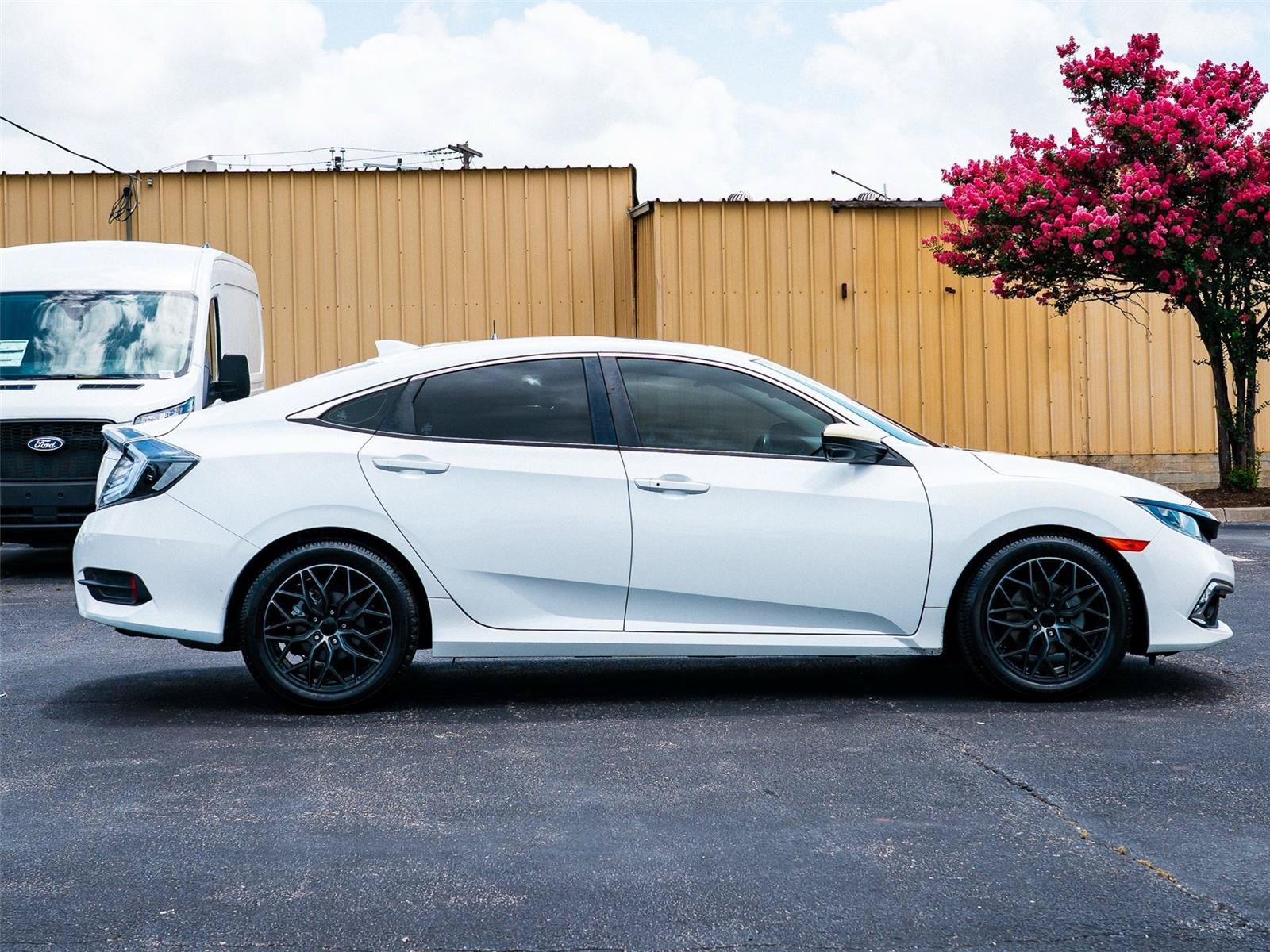 Used 2021 Honda Civic EX image 3