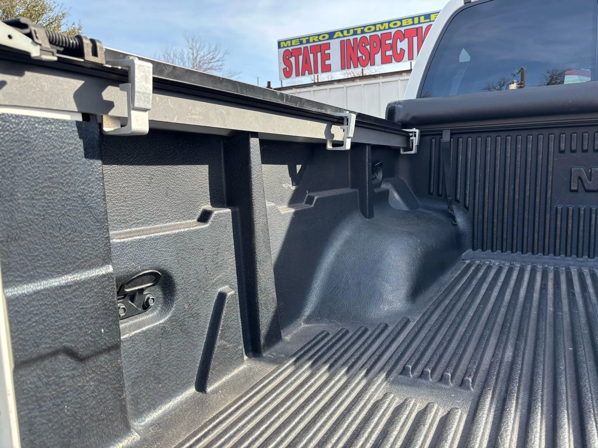 Used 2019 Nissan Frontier Desert Runner image 7