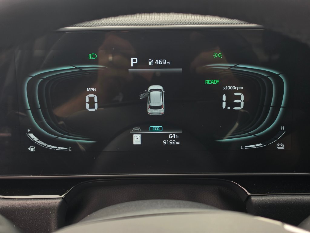 Certified 2025 Kia Niro EX FWD image 24
