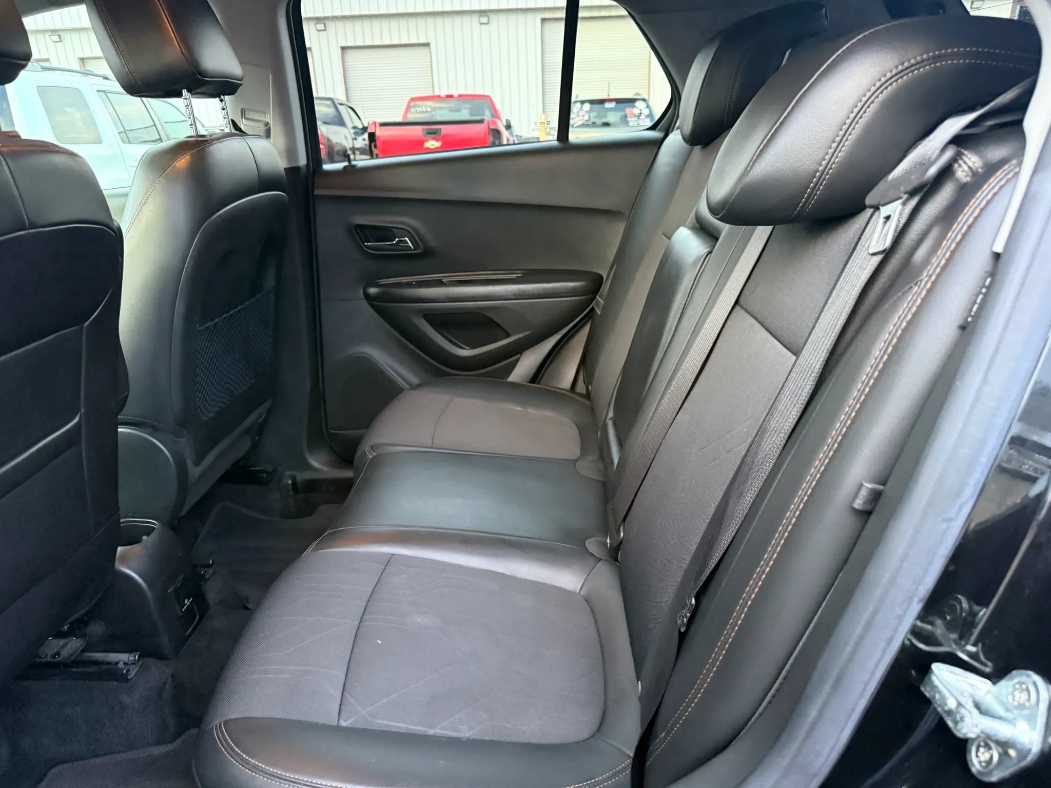 Used 2021 Chevrolet Trax LT FWD image 21