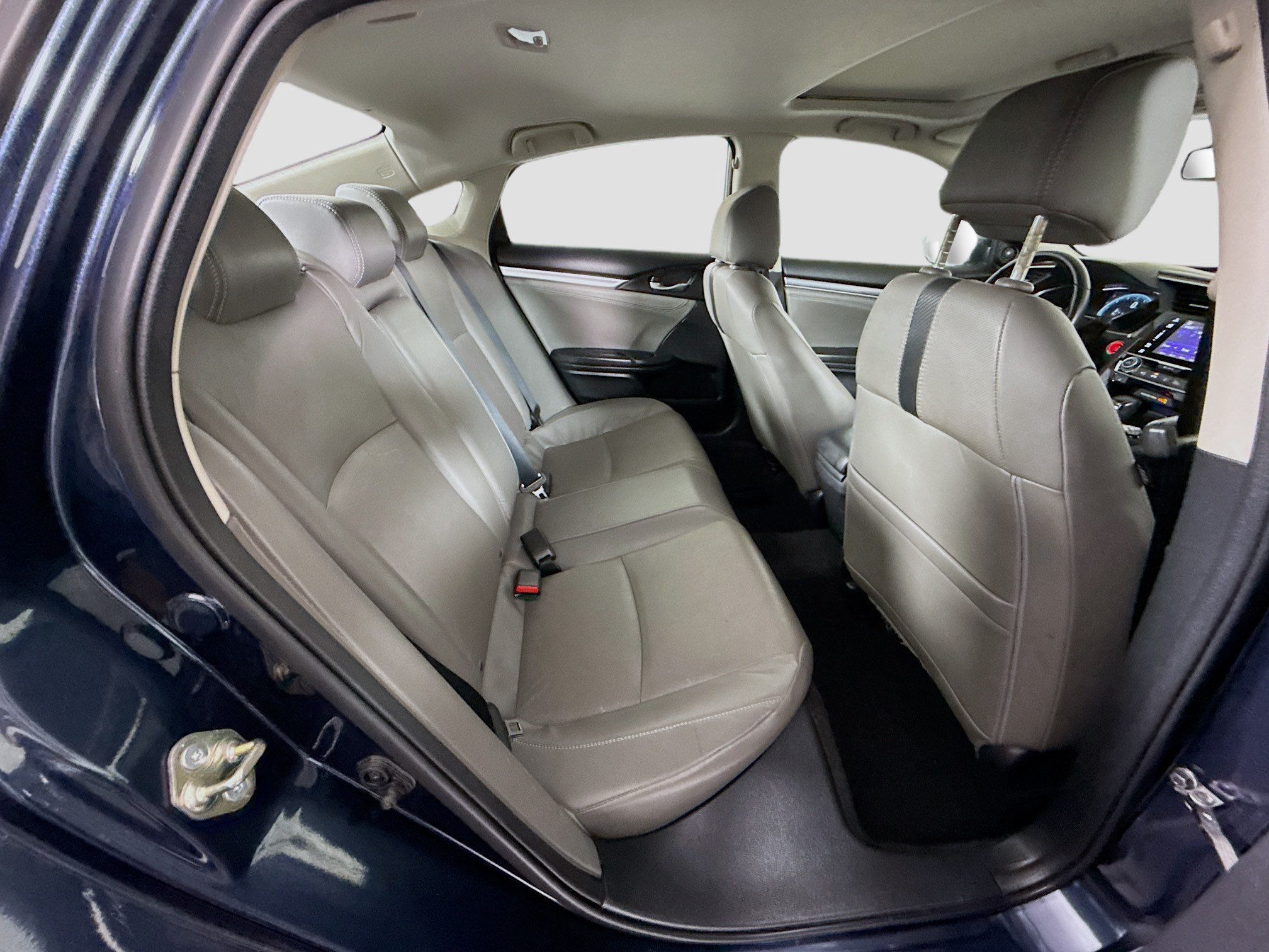 Used 2016 Honda Civic EX-L image 27