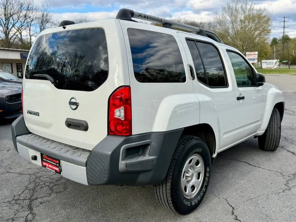 Used 2015 Nissan Xterra X AWD/4WD image 5