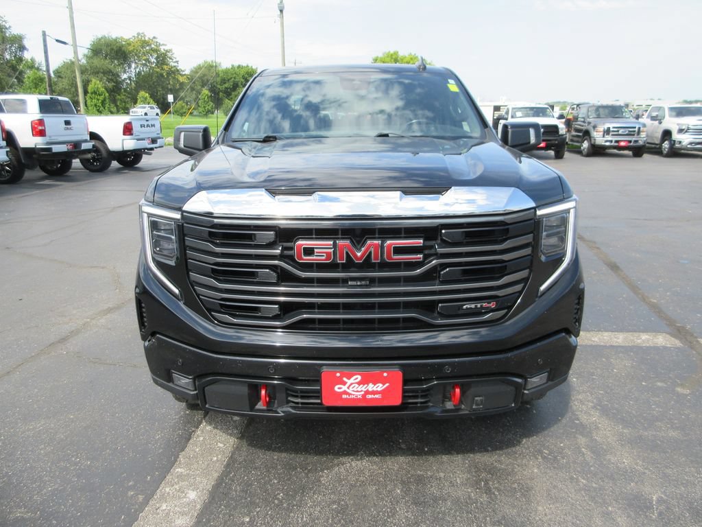 Certified 2023 GMC Sierra 1500 AT4 w/ AT4 Premium Package AWD/4WD image 13
