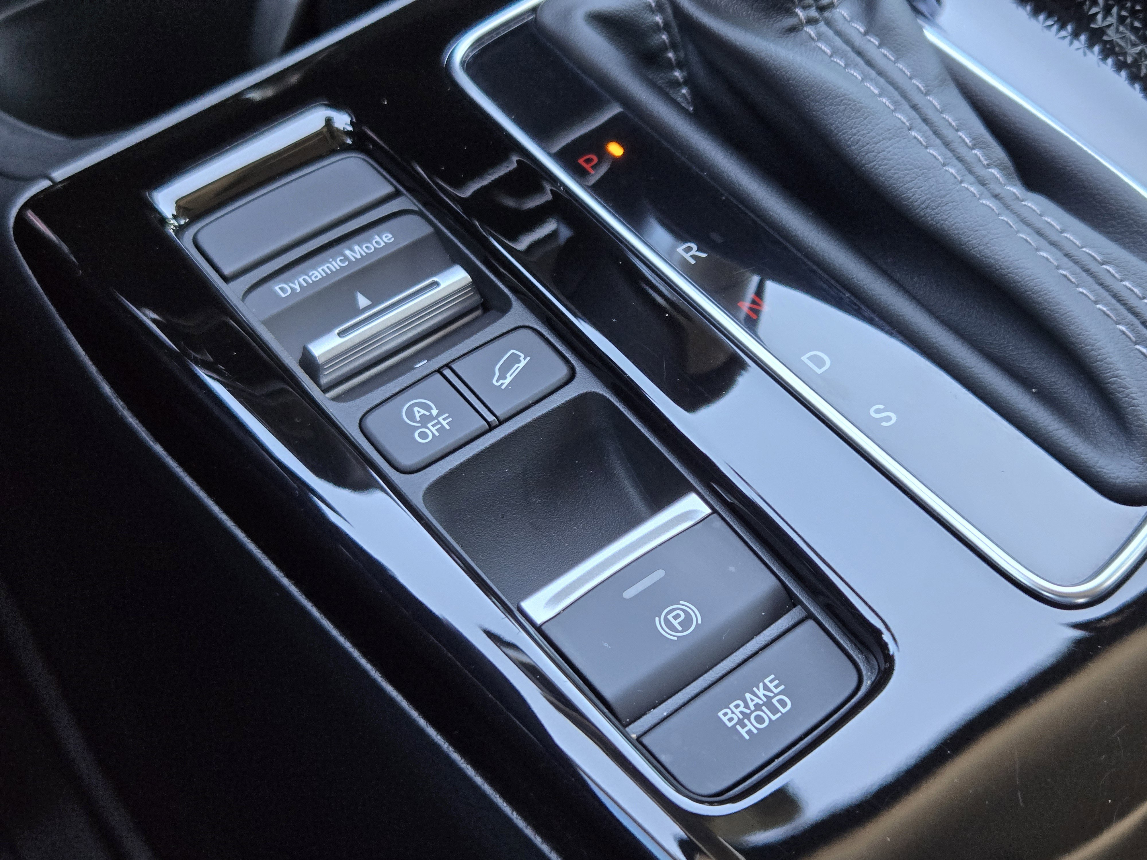 Certified 2025 Acura ADX FWD image 28