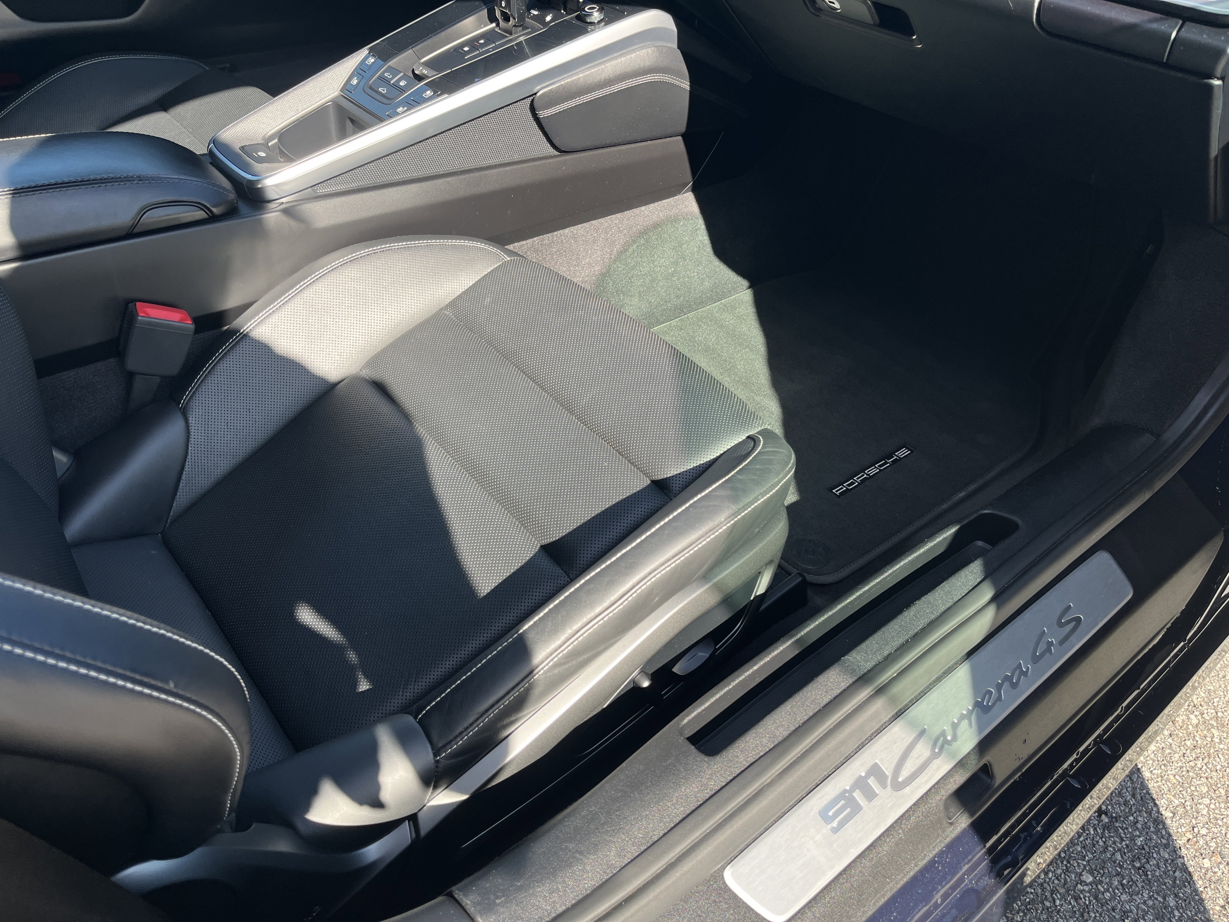 Used 2020 Porsche 911 Carrera 4S image 17