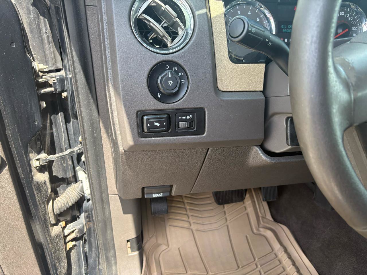 Used 2010 Ford F150 XLT AWD/4WD image 19